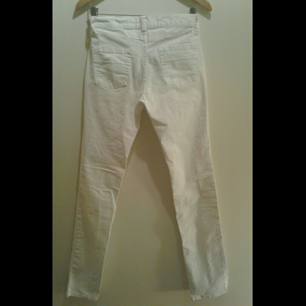 White Low Rise Jeans - Picture 3 of 6